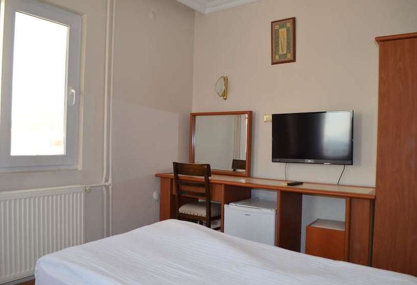 Номер Economy, Grand Milano