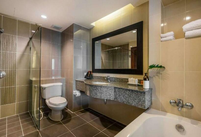 Номер Deluxe Вид на Город, J Pattaya