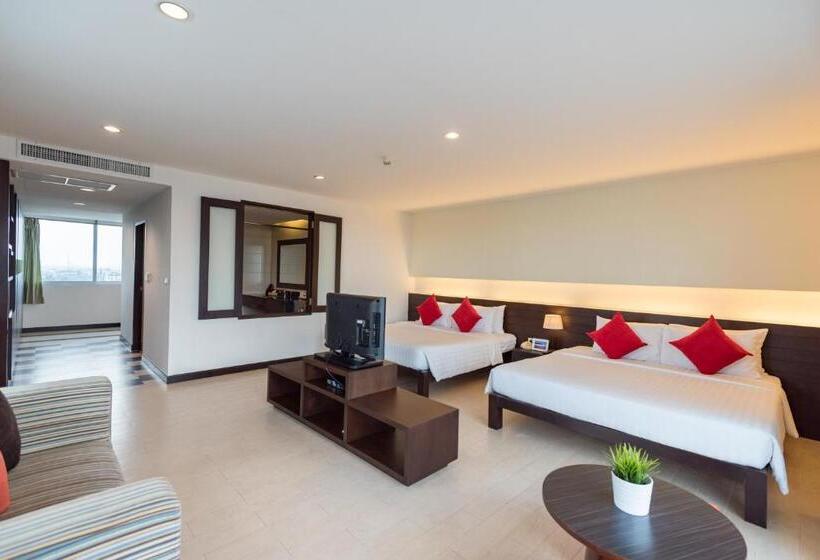 Семейный Номер Deluxe, J Pattaya