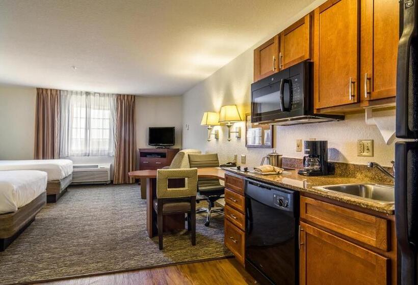 Номер Стандарт Адаптированный для Инвалидов, Candlewood Suites Jacksonville East Merril Road, An Ihg