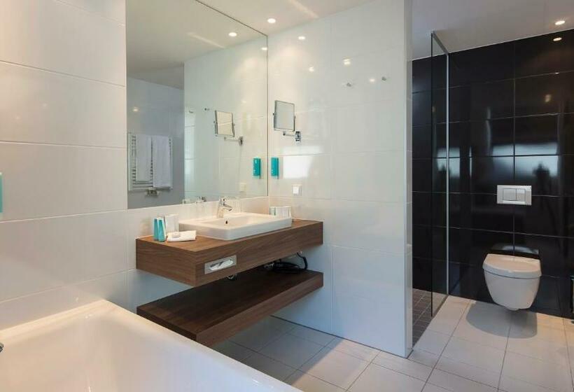 패밀리 룸, Austria Trend Hotel Doppio Wien