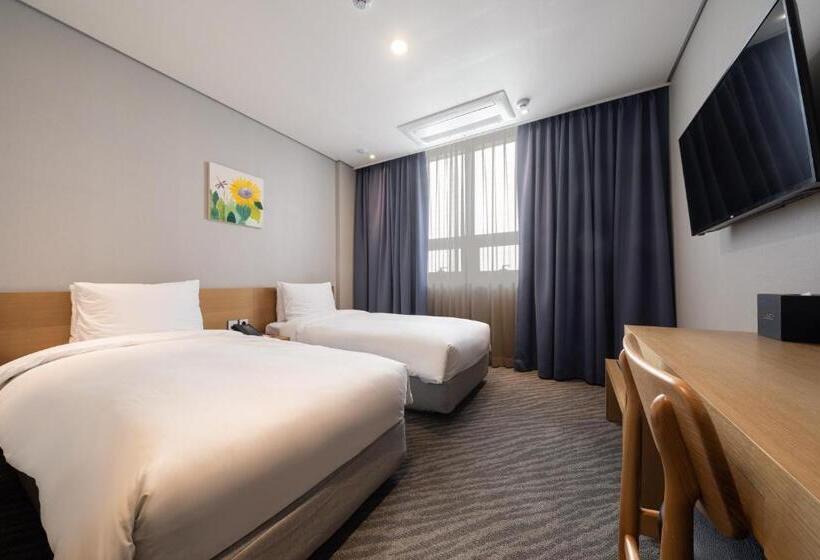 اتاق استاندارد, Ramada By Wyndham Seoul Dongdaemun