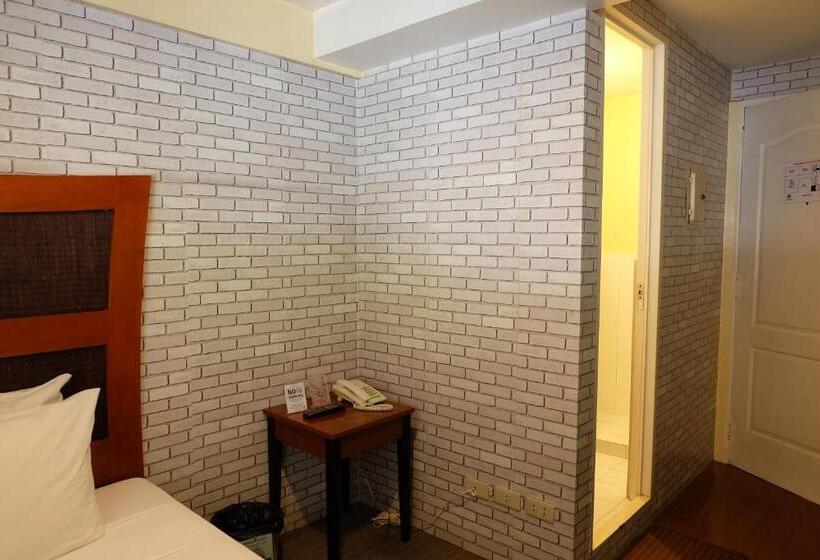스탠다드 룸, Spaces Hotel Makati