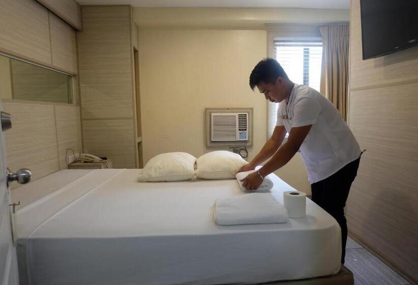 디럭스 룸, Spaces Hotel Makati