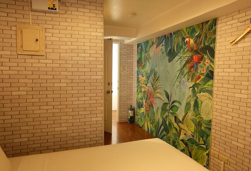 스탠다드 싱글 룸, Spaces Hotel Makati