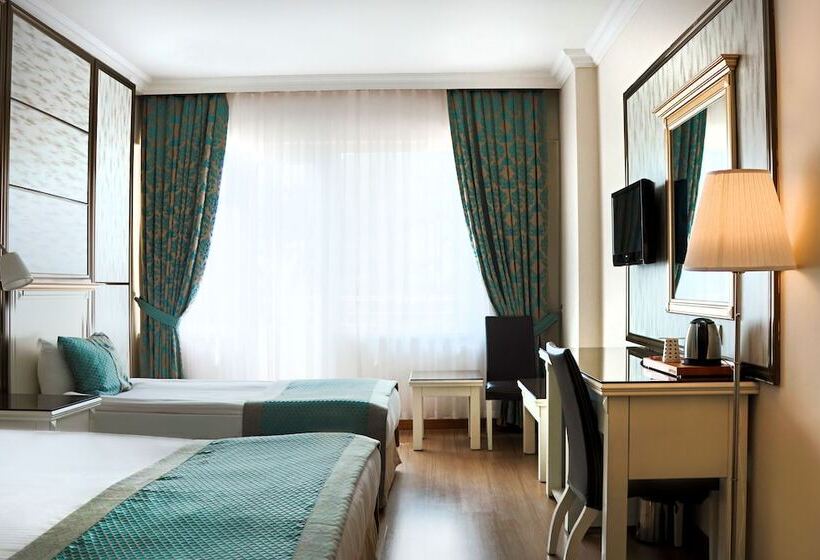 Трехместный Номер Deluxe, Thermalium Wellness & Spa Hotel By Vima