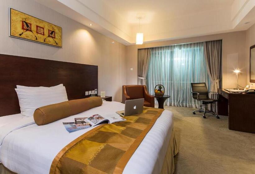 이그제큐티브 룸, Widus Hotel Clark