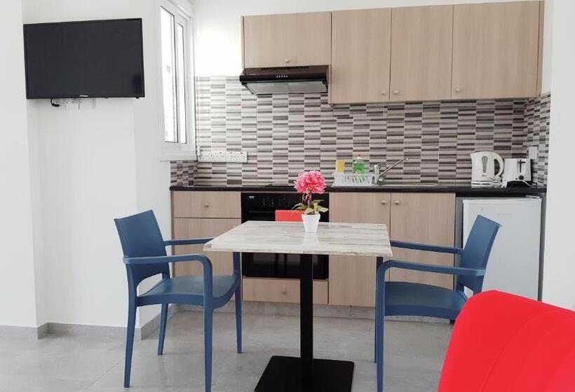 Полулюкс, Florence Hotel Apartments