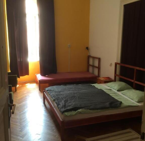 غرفة قياسية حمام مشترك, Nap Hostel Pécs