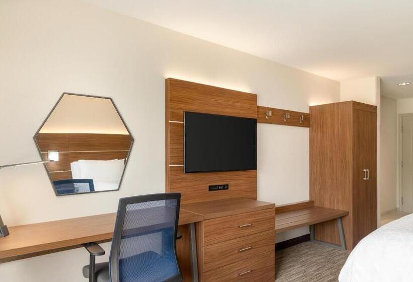 스탠다드 룸, Holiday Inn Express & Suites Searcy, An Ihg