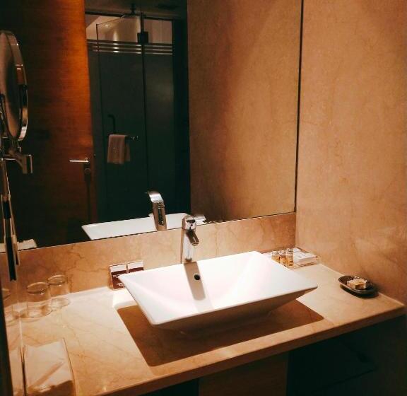 Номер Superior, Pride Plaza Hotel, Kolkata