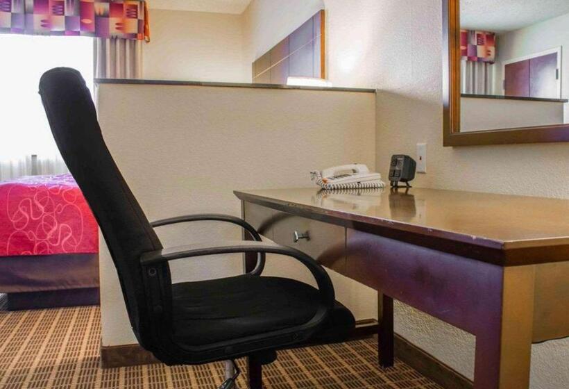 스위트 킹사이즈 침대, Comfort Suites Huntsville Midcity District At Research Park