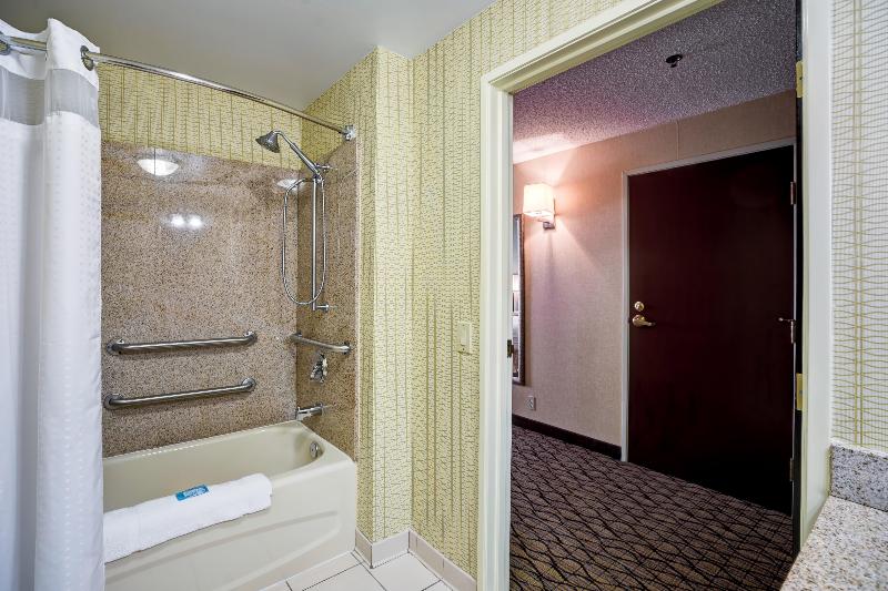Стандартный Номер Кровать Кинг, Holiday Inn Express Hotel & Suites Christiansburg, An Ihg