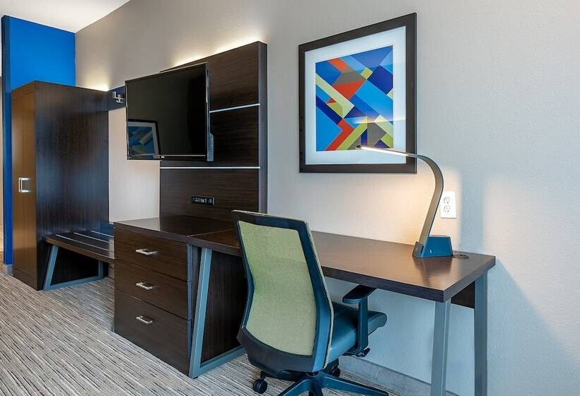 Люкс, Holiday Inn Express Hotel & Suites Kilgore North, An Ihg