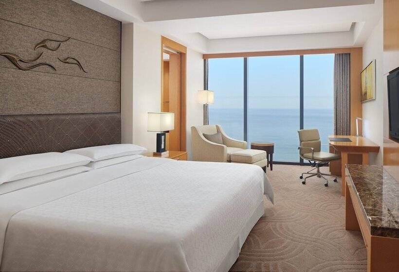 سوییت با چشم‌انداز دریا, Sheraton Yantai Golden Beach Resort