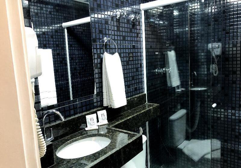 Люкс Кровать Кинг, Holiday Inn Express Conway, An Ihg