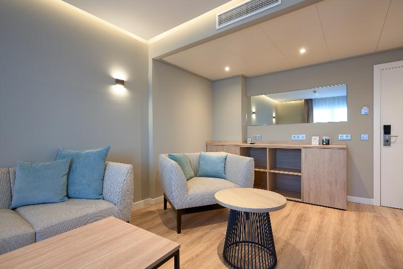 Люкс Адаптированный для Инвалидов, Holiday Inn Express Conway, An Ihg