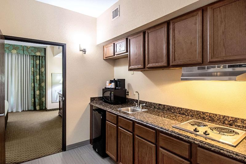 Люкс Кровать Кинг, Quality Inn & Suites