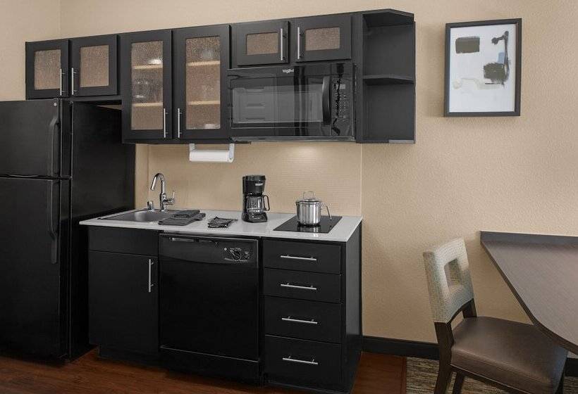 Студия Стандарт, Candlewood Suites Turlock, An Ihg