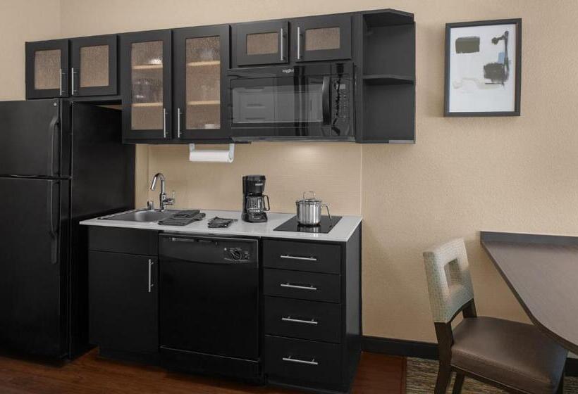 Студия Стандарт, Candlewood Suites Turlock, An Ihg