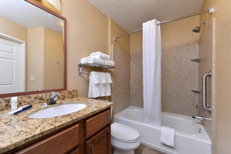 Люкс Кровать Кинг, Candlewood Suites Turlock, An Ihg