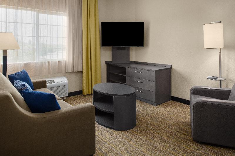 Люкс Кровать Кинг, Candlewood Suites Turlock, An Ihg