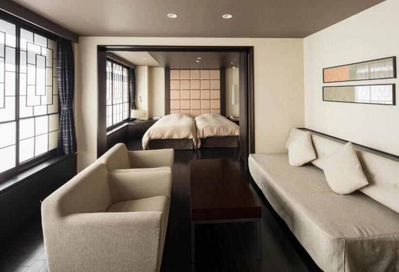 Номер Deluxe, Sapporo Kitahiroshima Classe