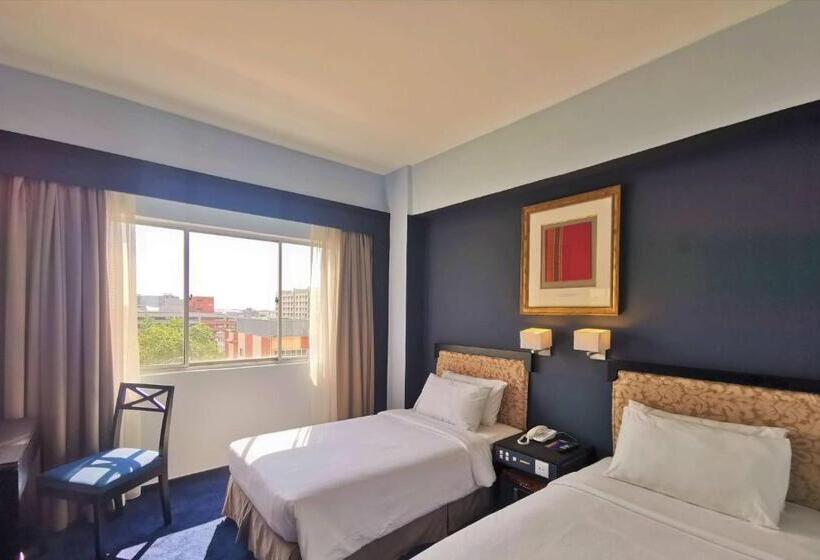 اتاق لوکس, Shahzan Hotel Kuantan, Trademark Collection By Wyndham