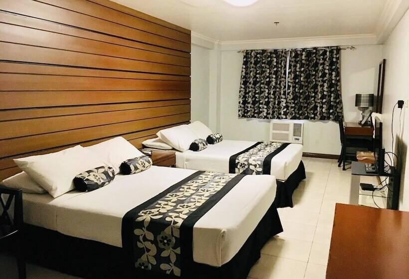 패밀리 룸, Jupiter Suites