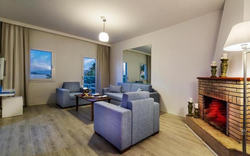 Люкс Кровать Кинг, Le Bleu Hotel & Resort Kusadasi