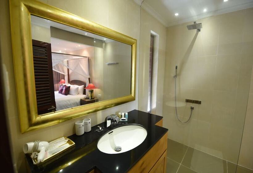 اتاق استاندارد با چشم‌انداز دریا, Sunsea Resort