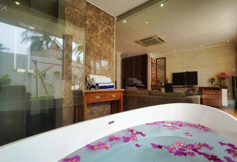 اتاق اجرایی با چشم‌انداز باغ, Sunsea Resort