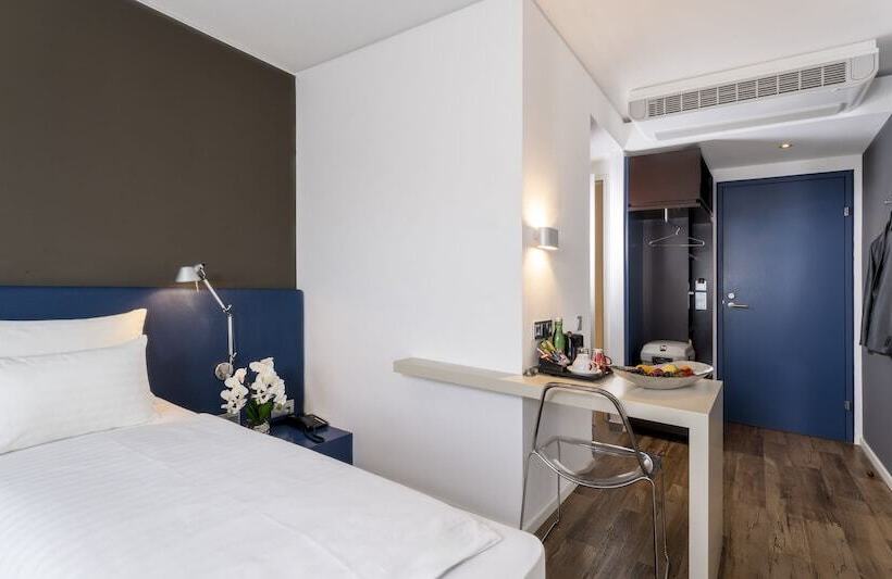 标准单人间, Plaza Inn Graz