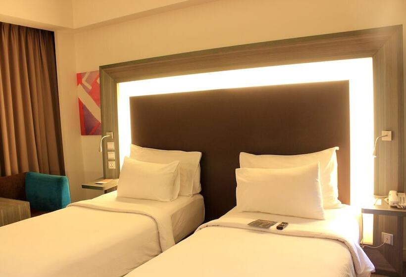 Chambre Standard, Novotel Bangka Hotel & Convention Center