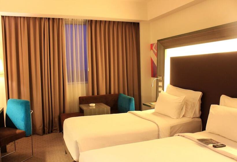 Chambre Standard, Novotel Bangka Hotel & Convention Center