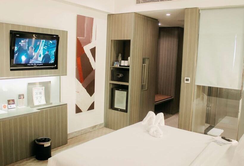 수피리어 룸, Novotel Bangka Hotel & Convention Center