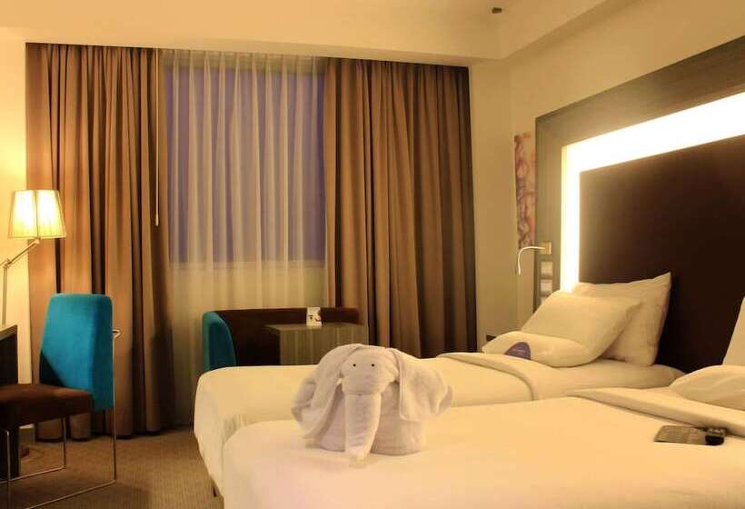 수피리어 룸, Novotel Bangka Hotel & Convention Center