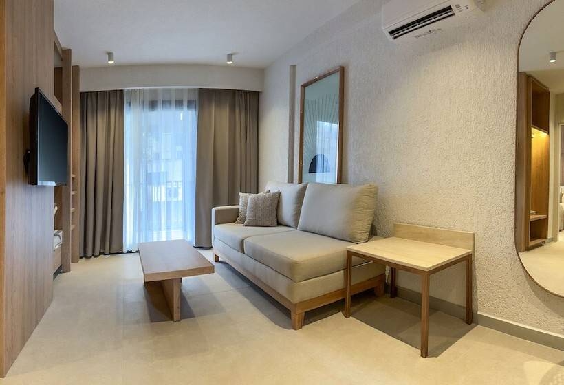 Семейный Номер, Bodrum Beach Resort