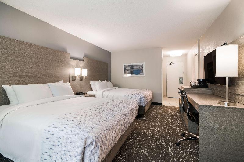 Номер Стандарт Вид на Бассейн, Best Western Plymouth Innwhite Mountains