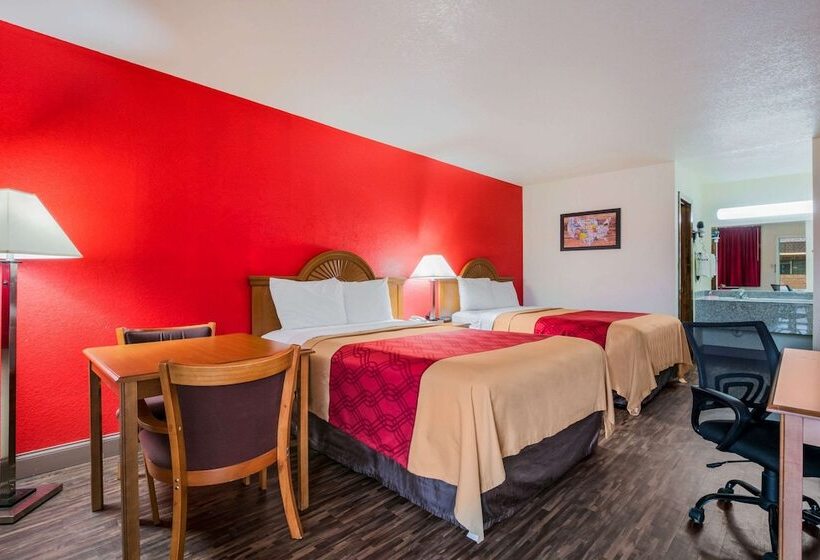 Номер Стандарт 2 Двуспальные Кровати, Econo Lodge & Suites Brinkley