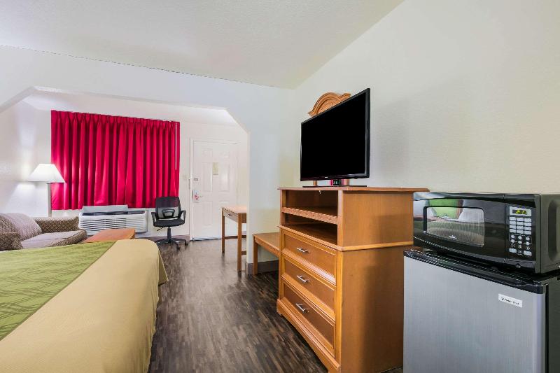 キングサイズベッドのスイートルーム, Econo Lodge & Suites Brinkley