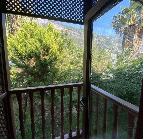 Номер Стандарт Индивидуальный с Балконом, Oludeniz