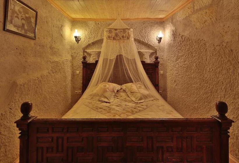 סוויטה עם ג'קוזי, Travel Inn Cave