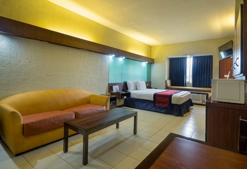 스위트, Microtel By Wyndham Eagle Ridge