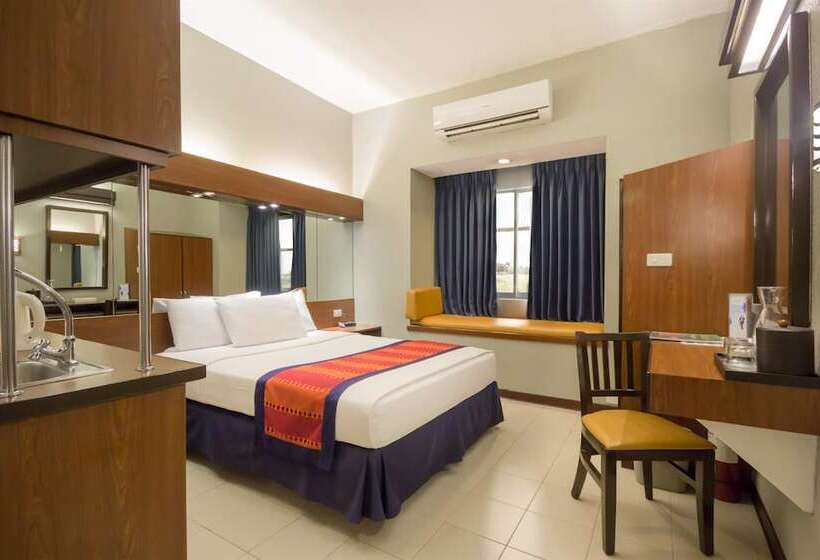 스위트, Microtel By Wyndham Eagle Ridge
