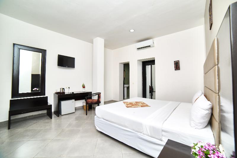 Номер Стандарт, Grand  Bamako