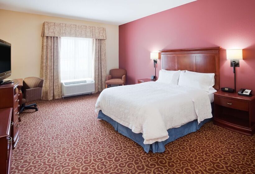 Номер Стандарт, Hampton Inn Fairmont