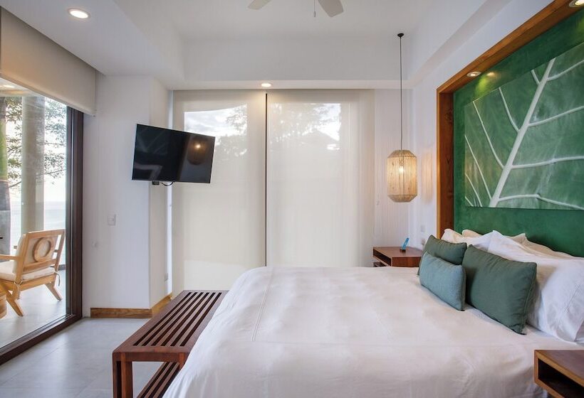 Номер Superior, Arenas Del Mar Beachfront & Rainforest Resort Member Of The Cayuga Collection
