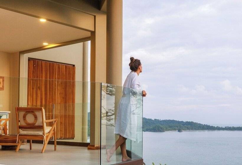 Номер Superior, Arenas Del Mar Beachfront & Rainforest Resort Member Of The Cayuga Collection