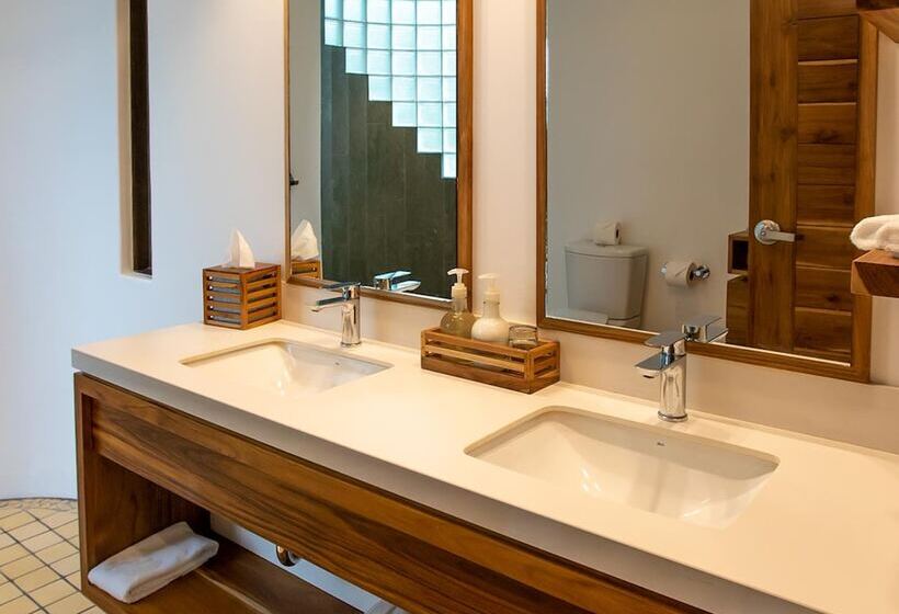 Люкс, Arenas Del Mar Beachfront & Rainforest Resort Member Of The Cayuga Collection